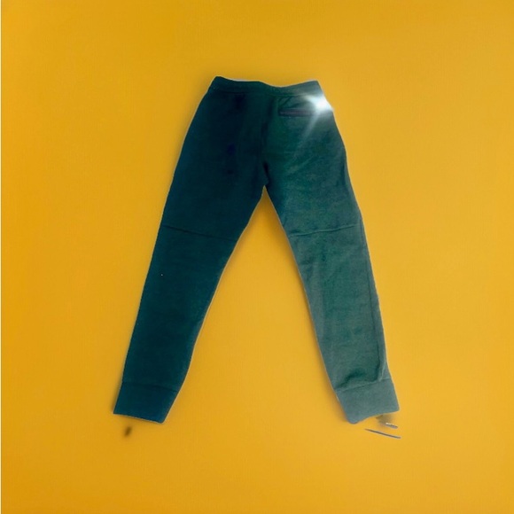 AMERICAN EAGLE  SWEATPANTS ๐ฆ
 - Picture 3 of 4